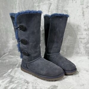 UGG Australia Baliey Triplet Button Navy Suede Leather Shearling Lined Boots 8